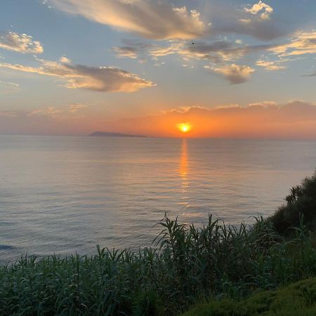 Vacations In Corfu-Antiperni By Corfuescapes Daire Antipernoi Dış mekan fotoğraf